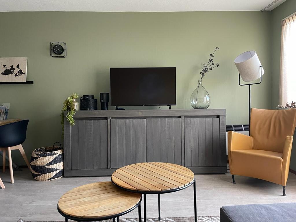 Appartement Senang, Resort Amelander Kaap Hollum  Exterior photo
